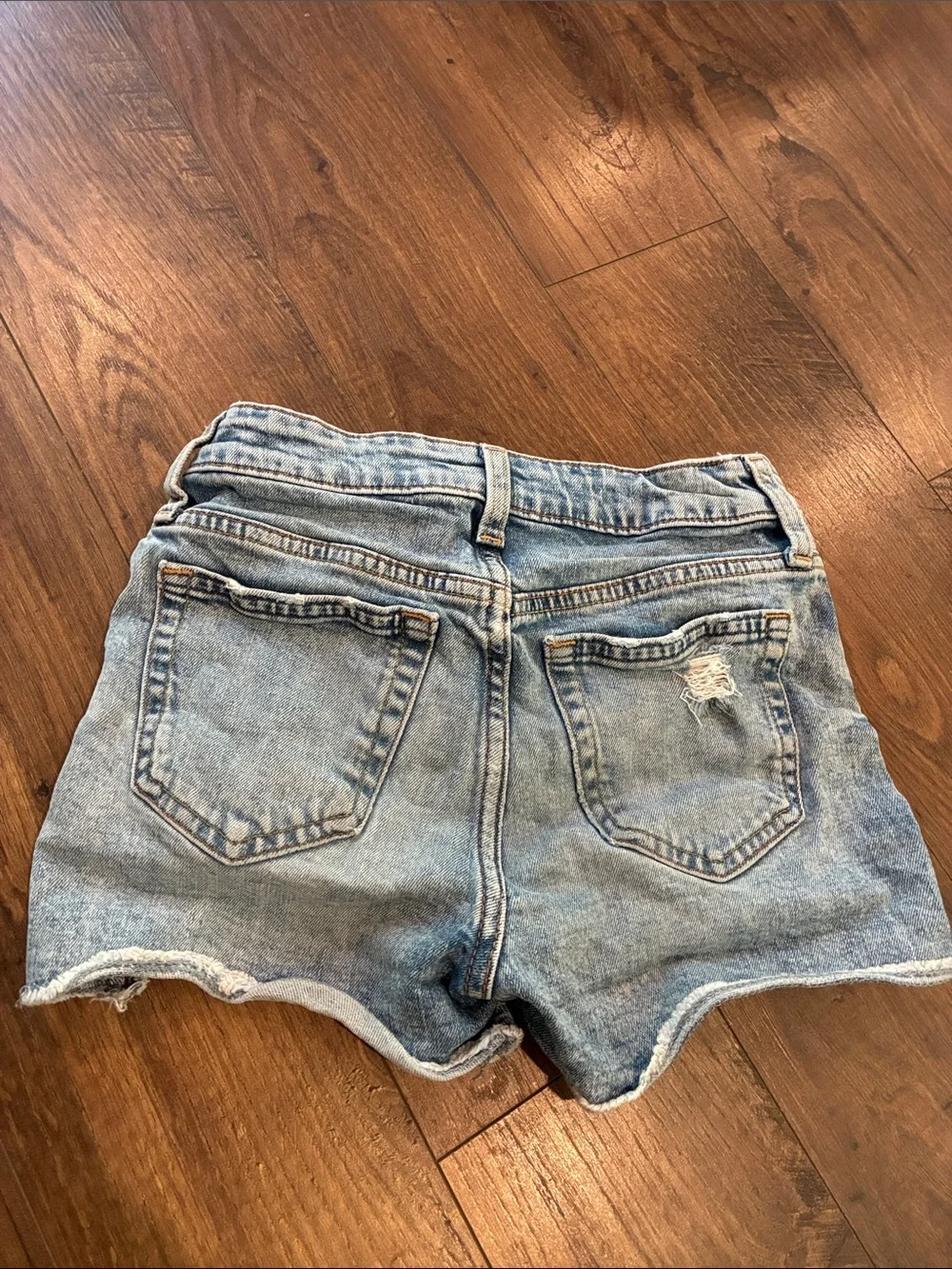 Girl’s GAP Light Blue Distressed Denim Shorts